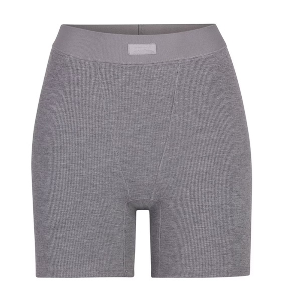 SKIMS Pants - Skims Soft Lounge Boxer Heather Grey NWT